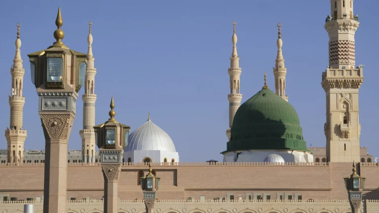 The Green Dome and minarets of Masjid an-Nabawi in Madinah